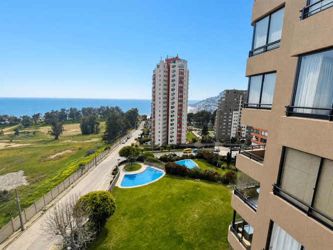 Departamento 3D/2B con terraza y vista despejada - Reñaca