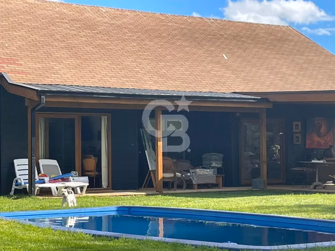 Casa Elegante: Venta o Renta, Excelentes Características