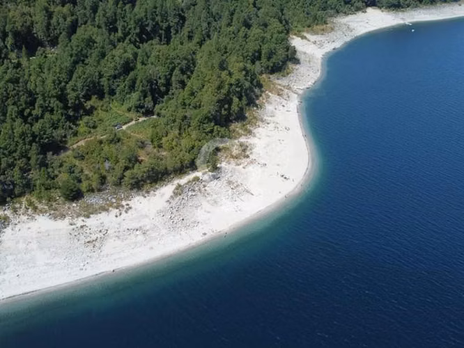 Terreno en Lago Caburgua - Pucón