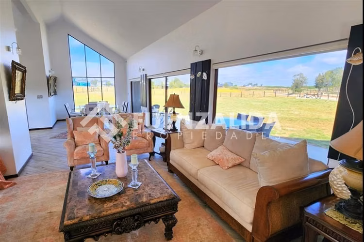 Casa en arriendo de 3D3B en Las Bahías de Puerto Varas - Imagen 2