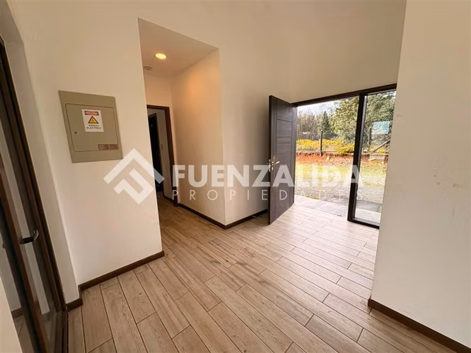 Casa en arriendo de 3D3B en Las Bahías de Puerto Varas - Imagen 13