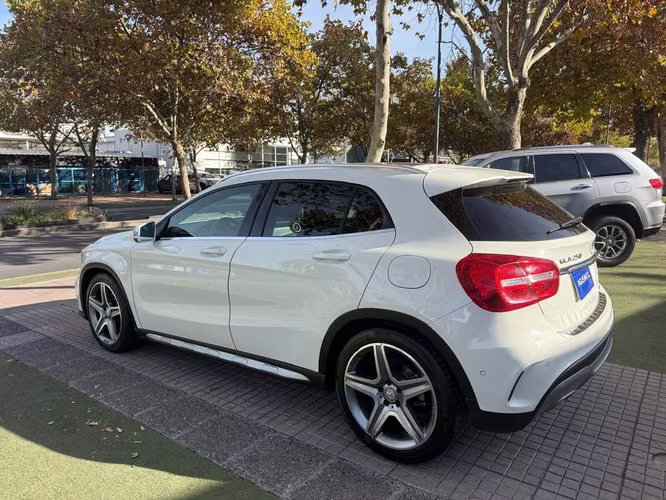 MERCEDES BENZ GLA 250 2.0 4MATIC 4X4 AT 5P. (2015) - Imagen 5