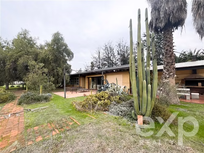 Casa en Chicureo | Vida de campo, amplitud y tranquilidad