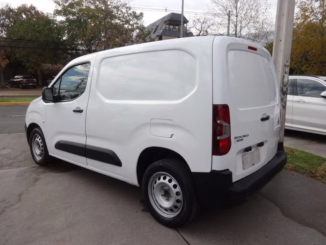 CITROEN BERLINGO DIESEL 1.5 6 VEL SOLO 43.000 KM FRANCESA FULL AIRE ABS VER EN LAS CONDES 2024