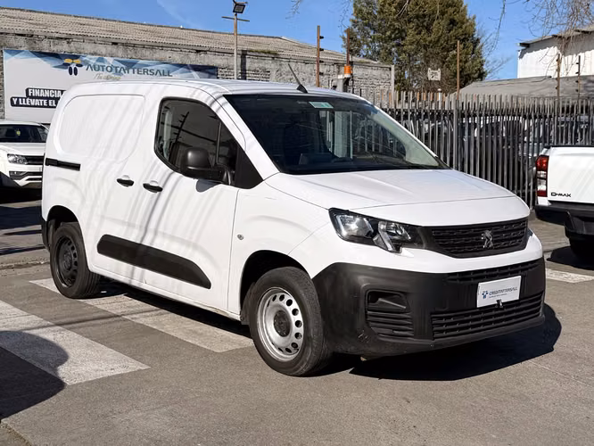 PEUGEOT PARTNER 2024