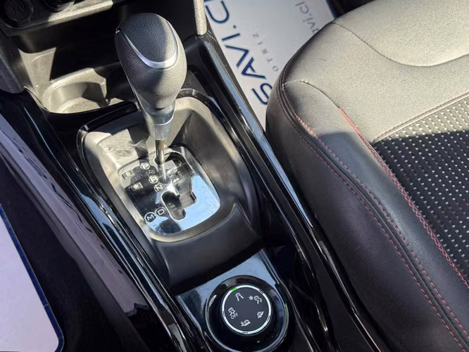 Peugeot 2008 1.2 GT-LINE 4X2 110HP AT 5P (2018)