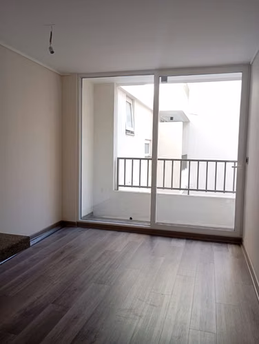 Arriendo Departamento 1D 1B Santa Rosa - Imagen 3