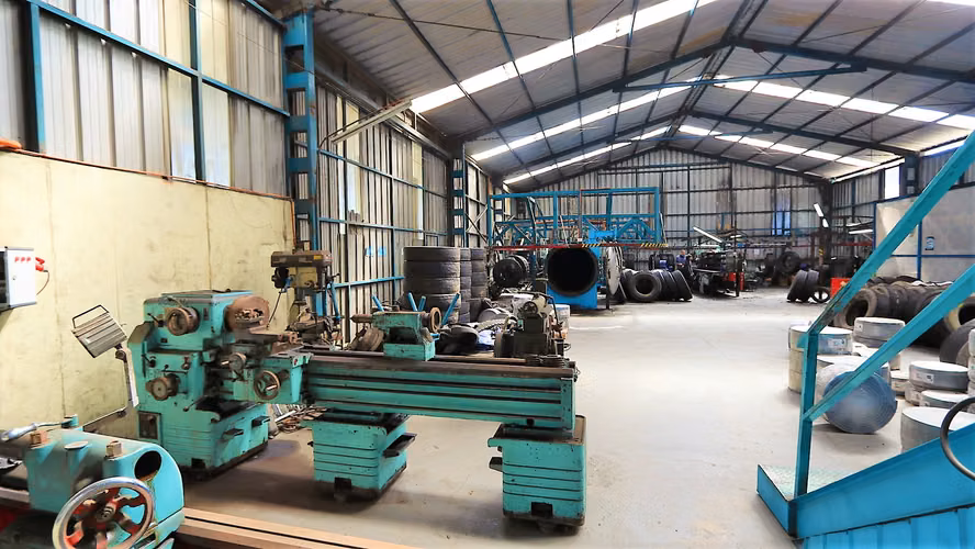 Unidad industrial y comercial en arriendo en ruta 160