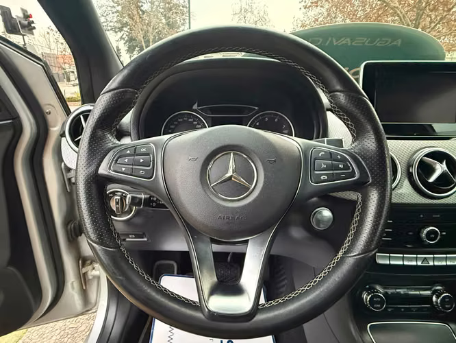 MERCEDES BENZ B 200 HB 1.6 HB 1.6 (2020)