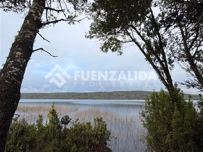 Venta Parcela 2 Casas Independientes Playa Privada Chonchi