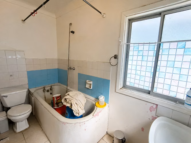 Oportunidad de inversión en Chorrillos: 2 casas + local comercial - Imagen 11