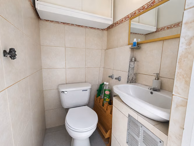 Oportunidad de inversión en Chorrillos: 2 casas + local comercial - Imagen 18