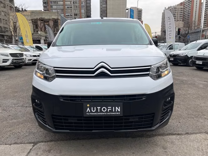 CITROEN BERLINGO BLUEHDI 1.5 - 2024 | 4300 - Imagen 2