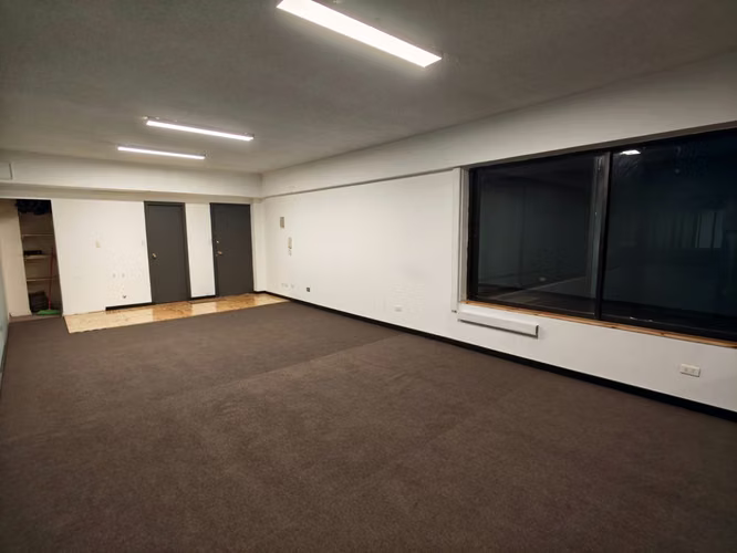 Oficina en Venta en Pleno Centro de Valparaíso – Excelente Ubicación - Imagen 2