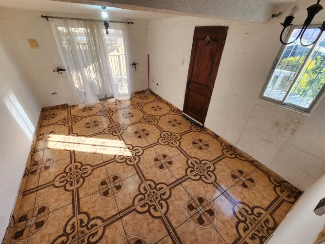 Casa Esquina en Venta en Placilla de Peñuelas – Excelente Ubicación - Imagen 3