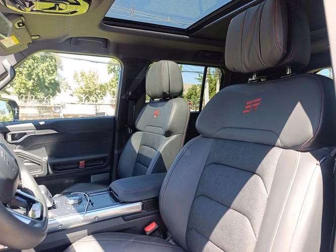 JETOUR T2 2.0T GDI AWD 7DCT LIMITED - 2025 | 2552