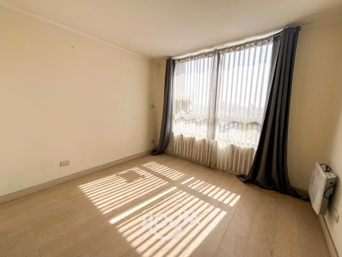 Departamento en Avenida Apóstol Santiago
