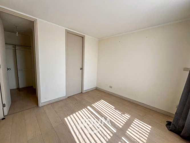 Departamento en Avenida Apóstol Santiago