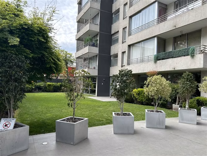 Departamento en venta de 3 dorm. en Recoleta