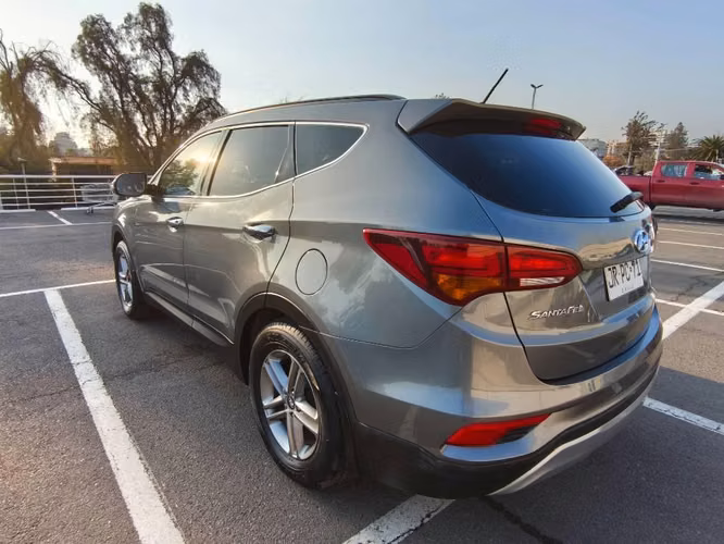 Hyundai Santa Fe 2017