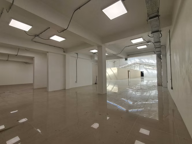  ¡TREMENDO LOCAL COMERCIAL EN EL CENTRO DE CONCE! 