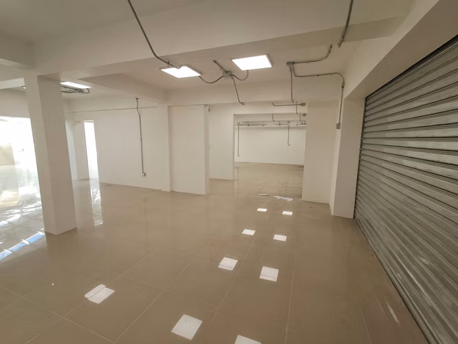 ¡TREMENDO LOCAL COMERCIAL EN EL CENTRO DE CONCE! 