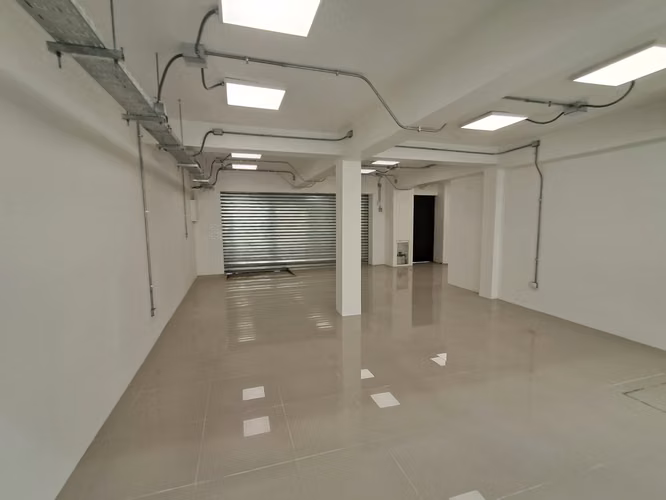  ¡TREMENDO LOCAL COMERCIAL EN EL CENTRO DE CONCE! 