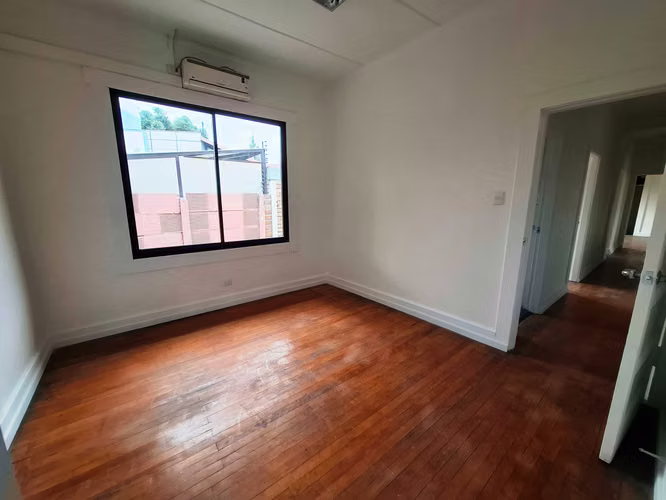 Arriendo excelente casa - oficina uso comercial (176777)