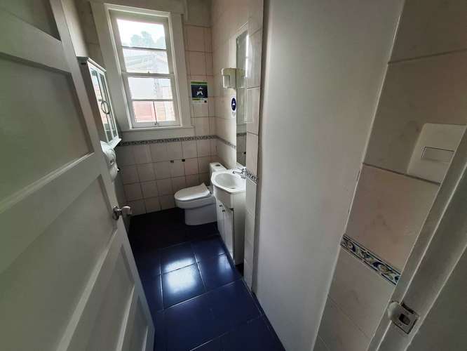 Arriendo excelente casa - oficina uso comercial (176777)