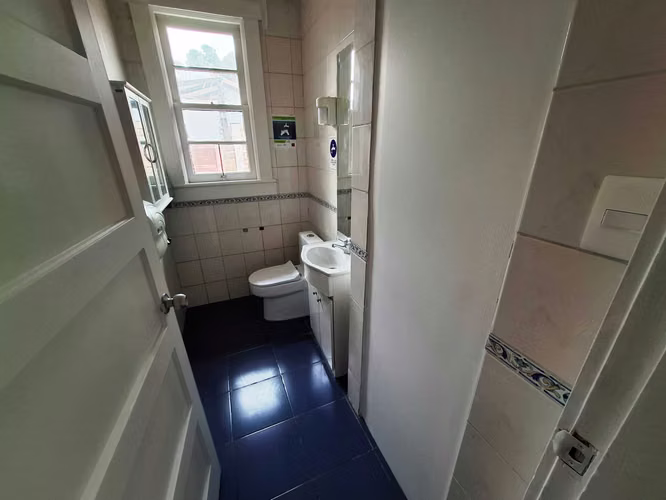 Arriendo excelente casa - oficina uso comercial (176777)