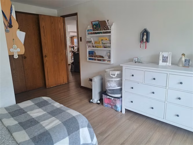 Dpto de 2 dorm más estar y servicios completos en Las Condes - Imagen 19