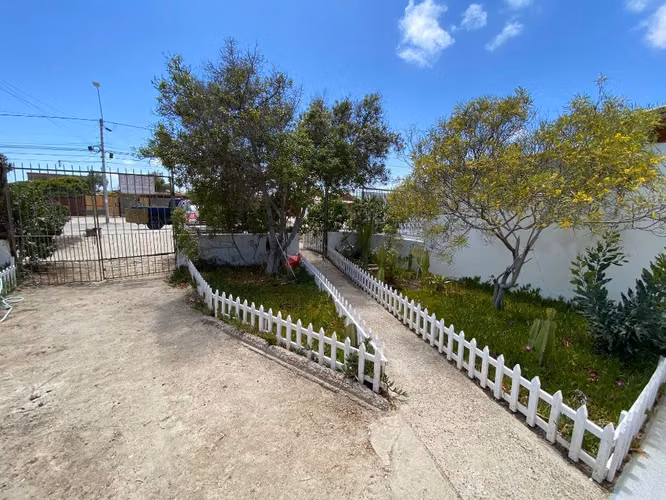 2 casas en la costa