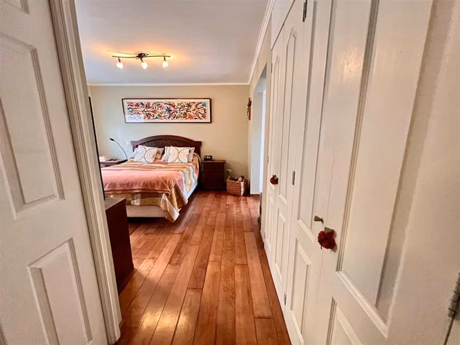 Hermosa casa en venta en Gregorio Marañon, Viña Del Mar - Imagen 11