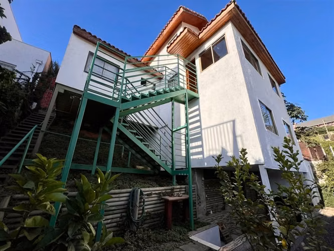 Hermosa casa en venta en Gregorio Marañon, Viña Del Mar - Imagen 32