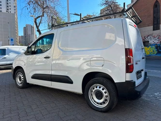 PEUGEOT PARTNER PARTNER L1 BLUEHDI 100 - 2023 | 4164