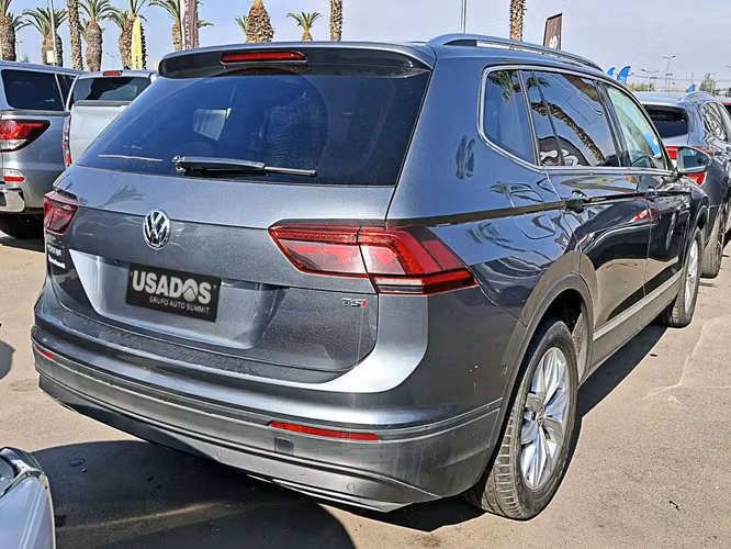 VOLKSWAGEN TIGUAN 2019 - Imagen 4