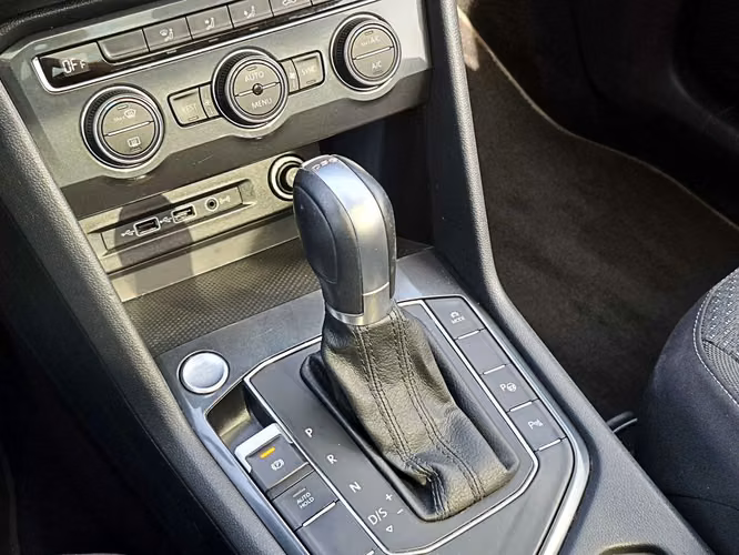 VOLKSWAGEN TIGUAN 2019 - Imagen 17