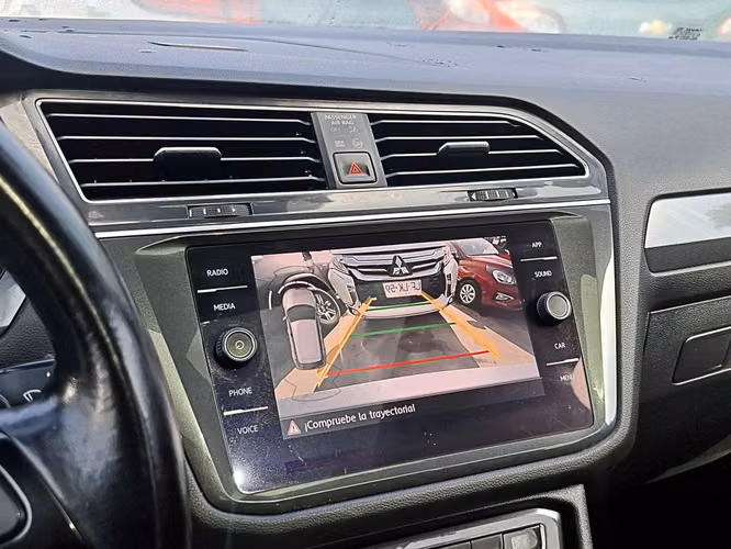 VOLKSWAGEN TIGUAN 2019 - Imagen 15