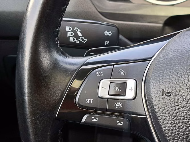 VOLKSWAGEN TIGUAN 2019 - Imagen 12