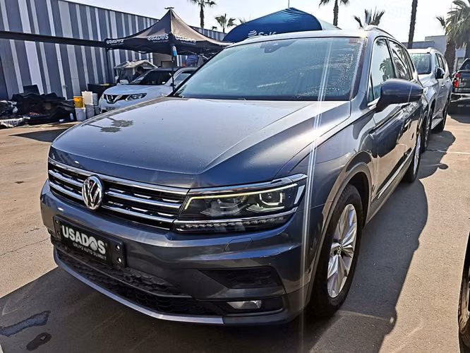 VOLKSWAGEN TIGUAN 2019