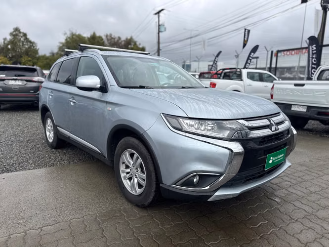 MITSUBISHI  OUTLANDER 2.0 2016 - Imagen 3