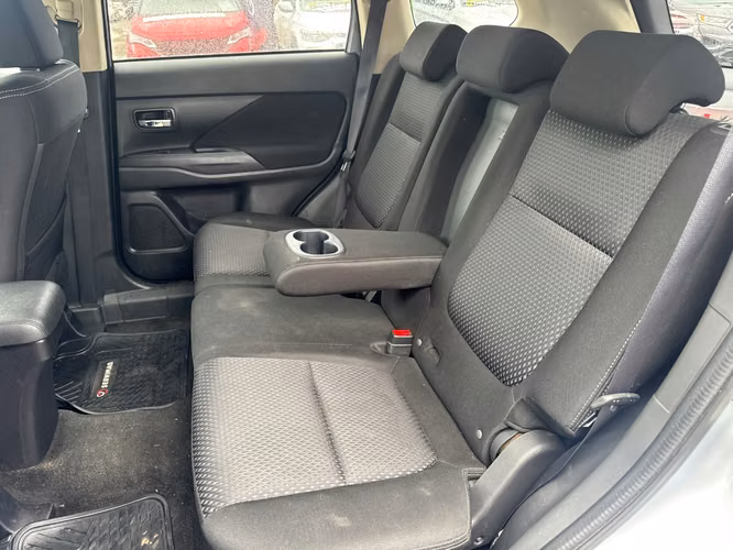 MITSUBISHI  OUTLANDER 2.0 2016 - Imagen 8