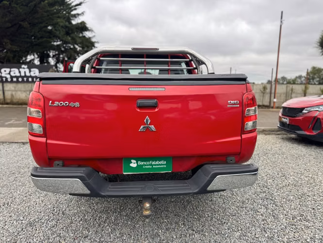 MITSUBISHI L200 2016 - Imagen 5