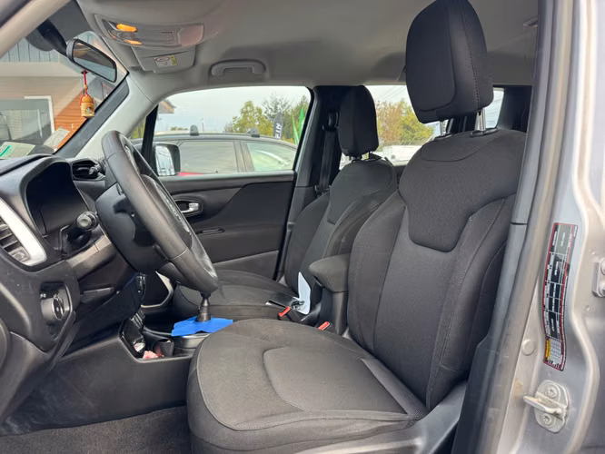 JEEP RENEGADE 2021 - Imagen 8