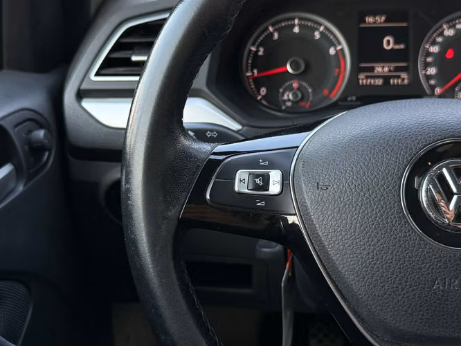 VOLKSWAGEN GOL  2018 - Imagen 14