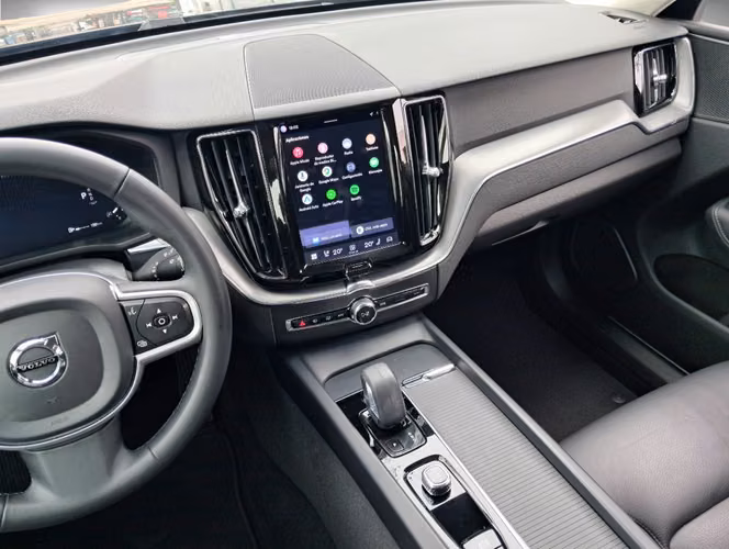 VOLVO XC60 II B5 4X4 2.0 AUT 2022