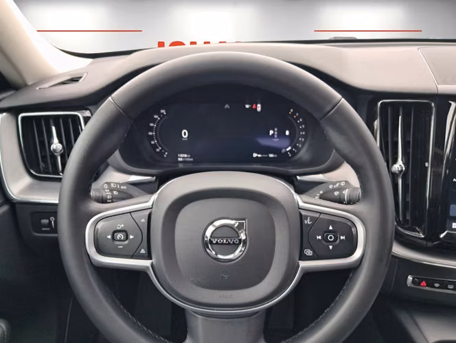 VOLVO XC60 II B5 4X4 2.0 AUT 2022