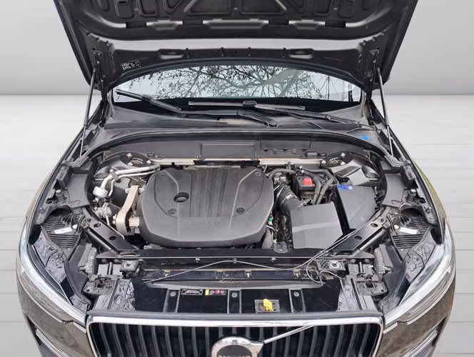 VOLVO XC60 II B5 4X4 2.0 AUT 2022