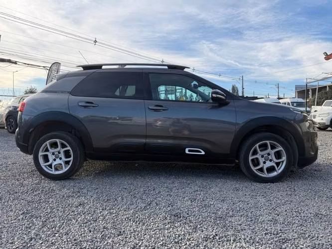 CITROËN C4 CACTUS 1.6 HDI 2019 - Imagen 5