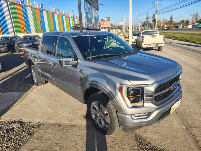 FORD F-150 PLATINUM 3.5 AUT 4X4 2023 - Imagen 17